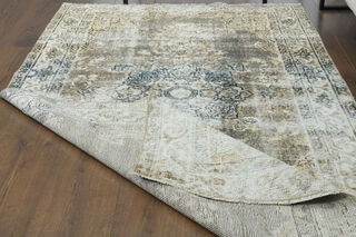 Distressed Vintage Turkish Anatolian Rug - Thumbnail
