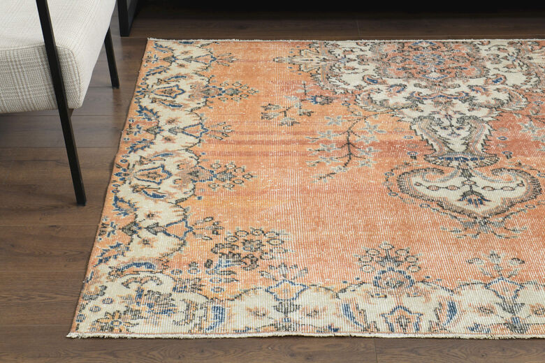  Vintage Area Rug