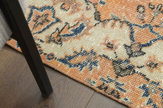  Vintage Area Rug - Thumbnail