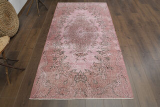 4x7 Pink Vintage Area Rug - Thumbnail