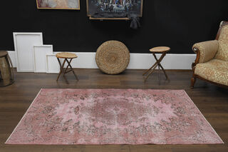 4x7 Pink Vintage Area Rug - Thumbnail