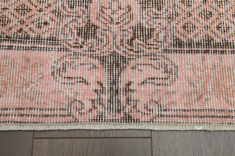 4x7 Pink Vintage Rug