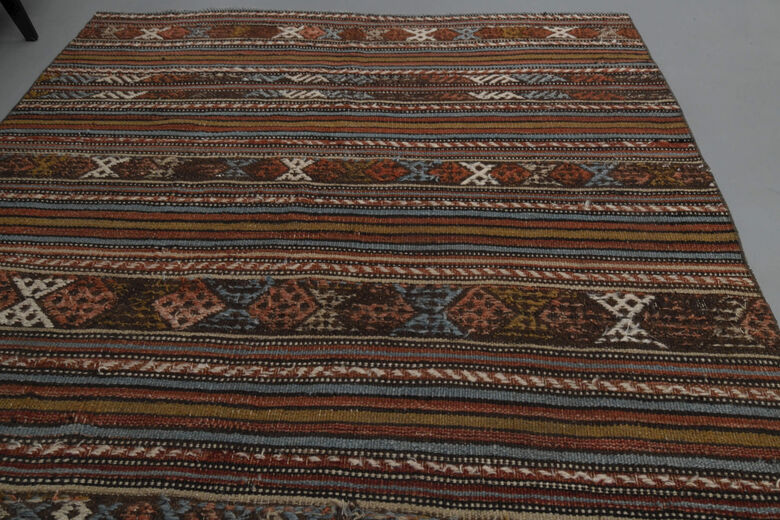 Hand Knotted Small Kilim Rug