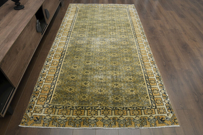 Handmade Vintage Area Rug