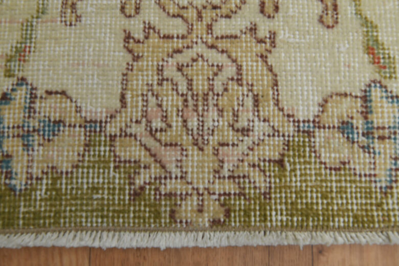 Vintage Medium Area Rug