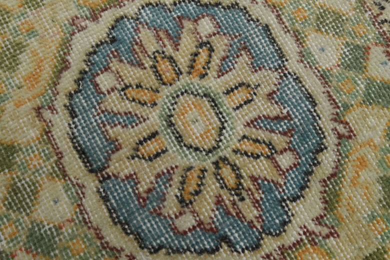 Vintage Medium Area Rug