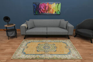 Vintage Medium Area Rug - Thumbnail