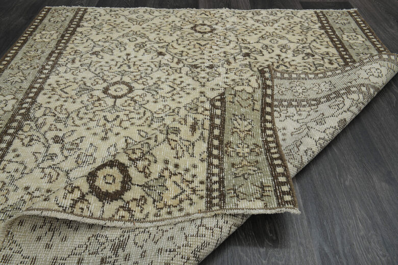 Oushak Floral Vintage Rug