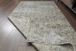 Floral Turkish Area Rug - Thumbnail