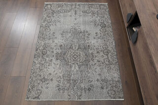 Oriental Oushak Area Rug - Thumbnail