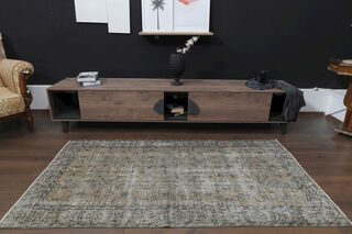 Floral Faded Area Rug - Thumbnail