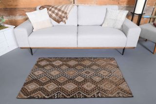 Handmade Vintage Kilim Rug - Thumbnail