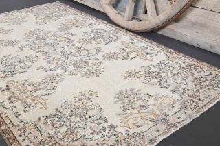 Handmade Vintage Area Rug - Thumbnail