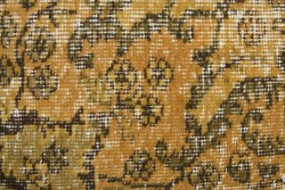 Pale Yellow Colored - Vintage Area Rug - Thumbnail