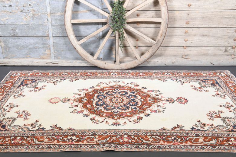 Handmade Vintage Medallion Area Rug