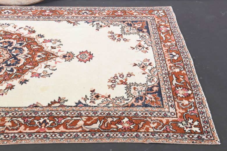 Handmade Vintage Medallion Area Rug