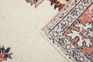 Handmade Vintage Medallion Area Rug - Thumbnail