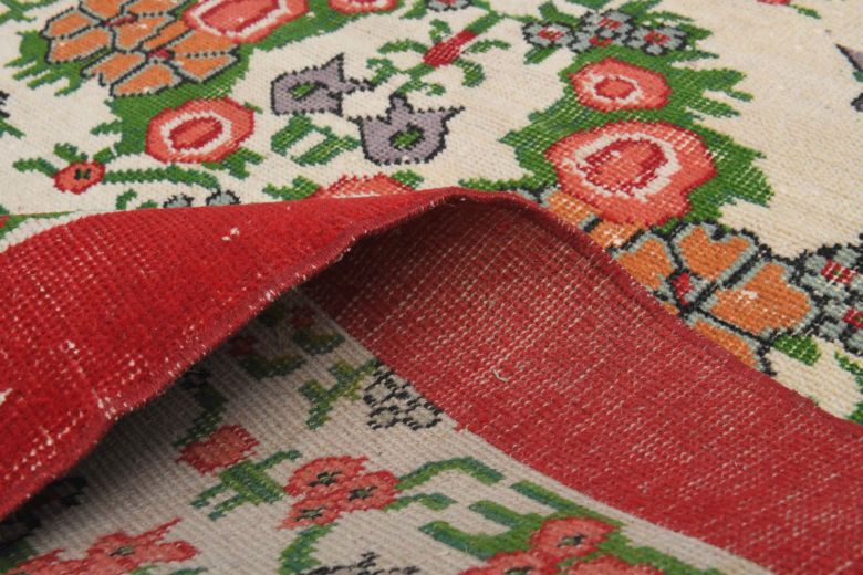 Red Bordered & Floral Vintage Area Rug