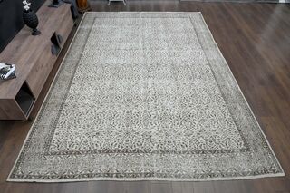 Floral Gray Beige Area Rug - Thumbnail