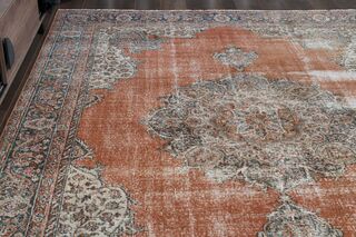 Medallion Handwoven Antique Anatolian Rug - Thumbnail