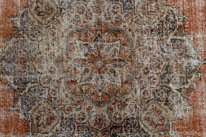 Medallion Handwoven Antique Anatolian Rug