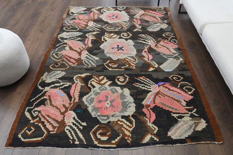 Dark Garden - Handmade Vintage Area Rug