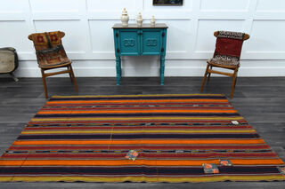 5' x 8' Handmade Vintage Area Rug - Thumbnail