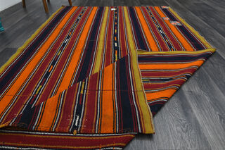 5' x 8' Handmade Vintage Area Rug - Thumbnail