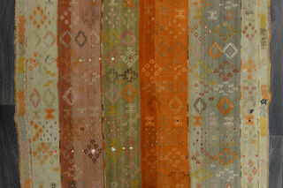 Traditional Kilim - Handmade Vintage Rug - Thumbnail