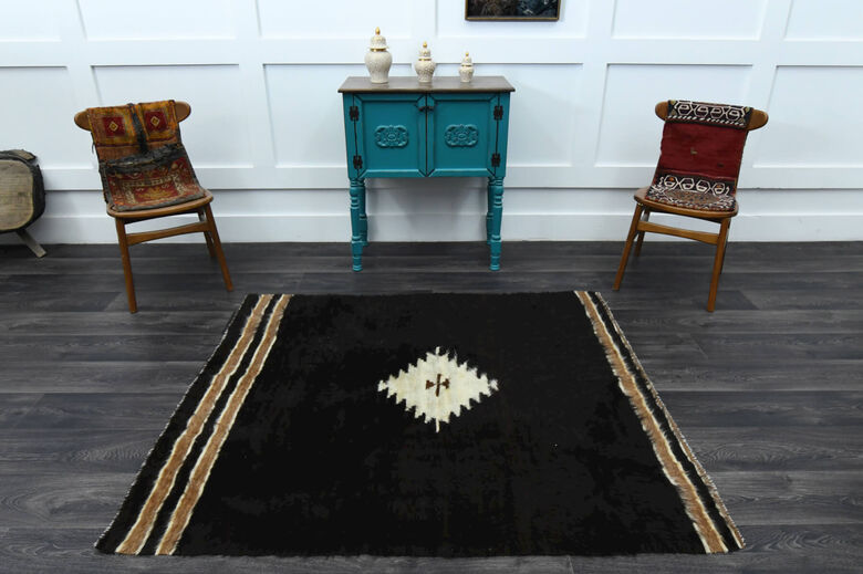 Eye Motif - Handmade Vintage Area Rug