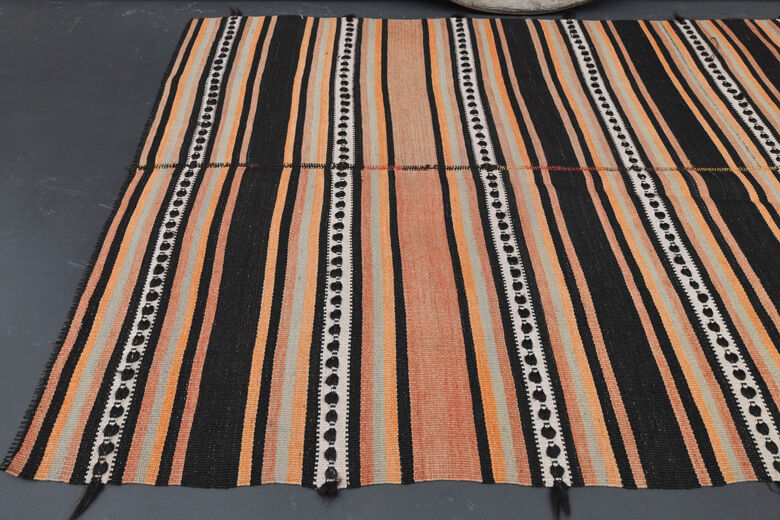 Halcyon - Handmade Vintage Area Rug