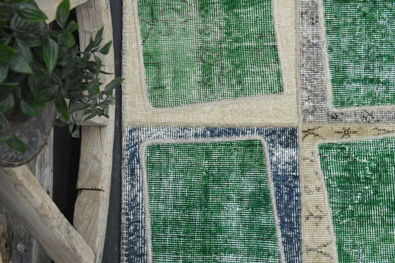 Boxes - Greeen Patchwork Handmade Vintage Rug