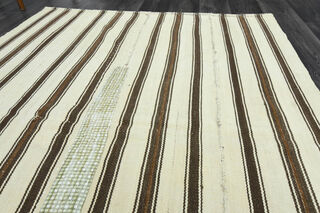 Boho Chic Kilim - Handmade Vintage Area Rug - Thumbnail