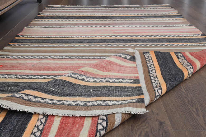 Handmade Vintage Kilim Area Rug