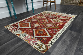 Special Vintage Accent Rug - Thumbnail