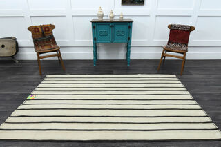 Handmade Vintage Area Rug - Thumbnail