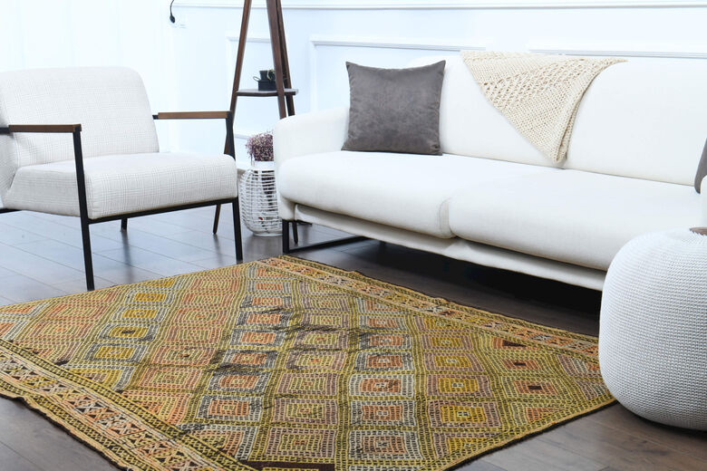 Handmade Vintage Area Rug