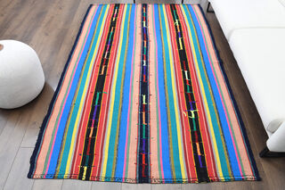 Handmade Vintage Area Rug - Thumbnail