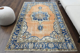 %100 Wool Oriental Rug - Thumbnail