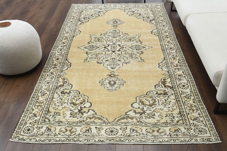 Handmade Vintage Area Anatolian Rug