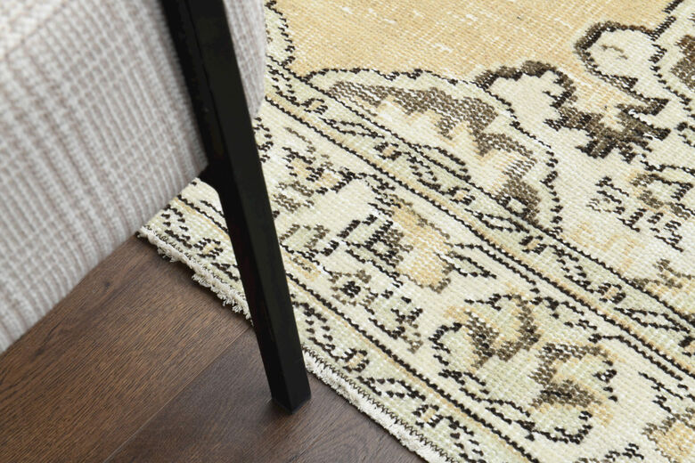 Handmade Vintage Area Anatolian Rug