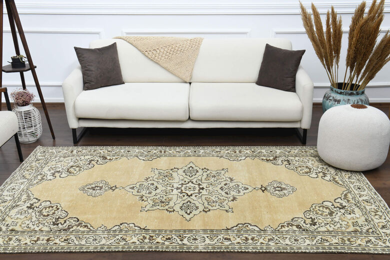 Handmade Vintage Area Anatolian Rug
