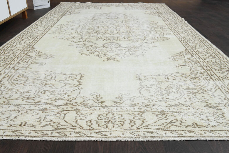 Handmade Vintage Area Rug