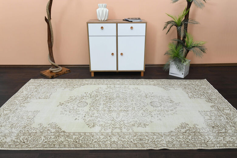 Handmade Vintage Area Rug