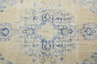 Antique Medallion Carpet - Thumbnail