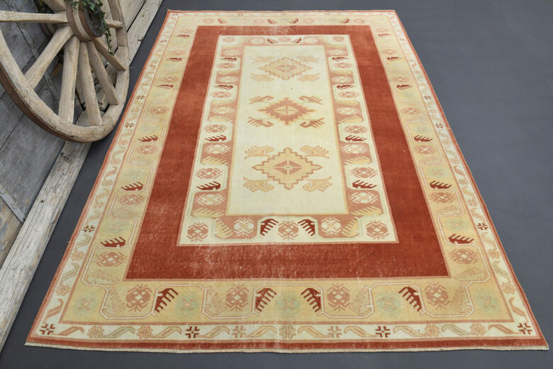 Handmade Milas Vintage Rug