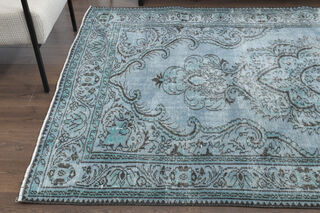 Blue Oriental Rug - Thumbnail