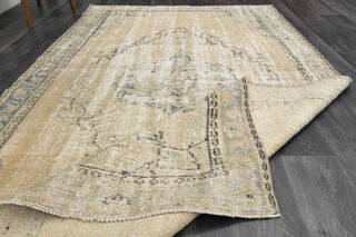 Handmade Vintage Area Rug - Thumbnail