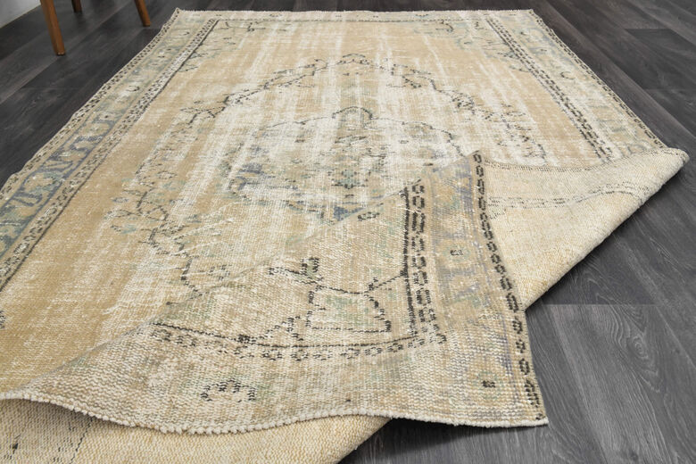 Handmade Vintage Area Rug