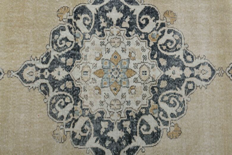Medallion Vintage Area Oushak Rug